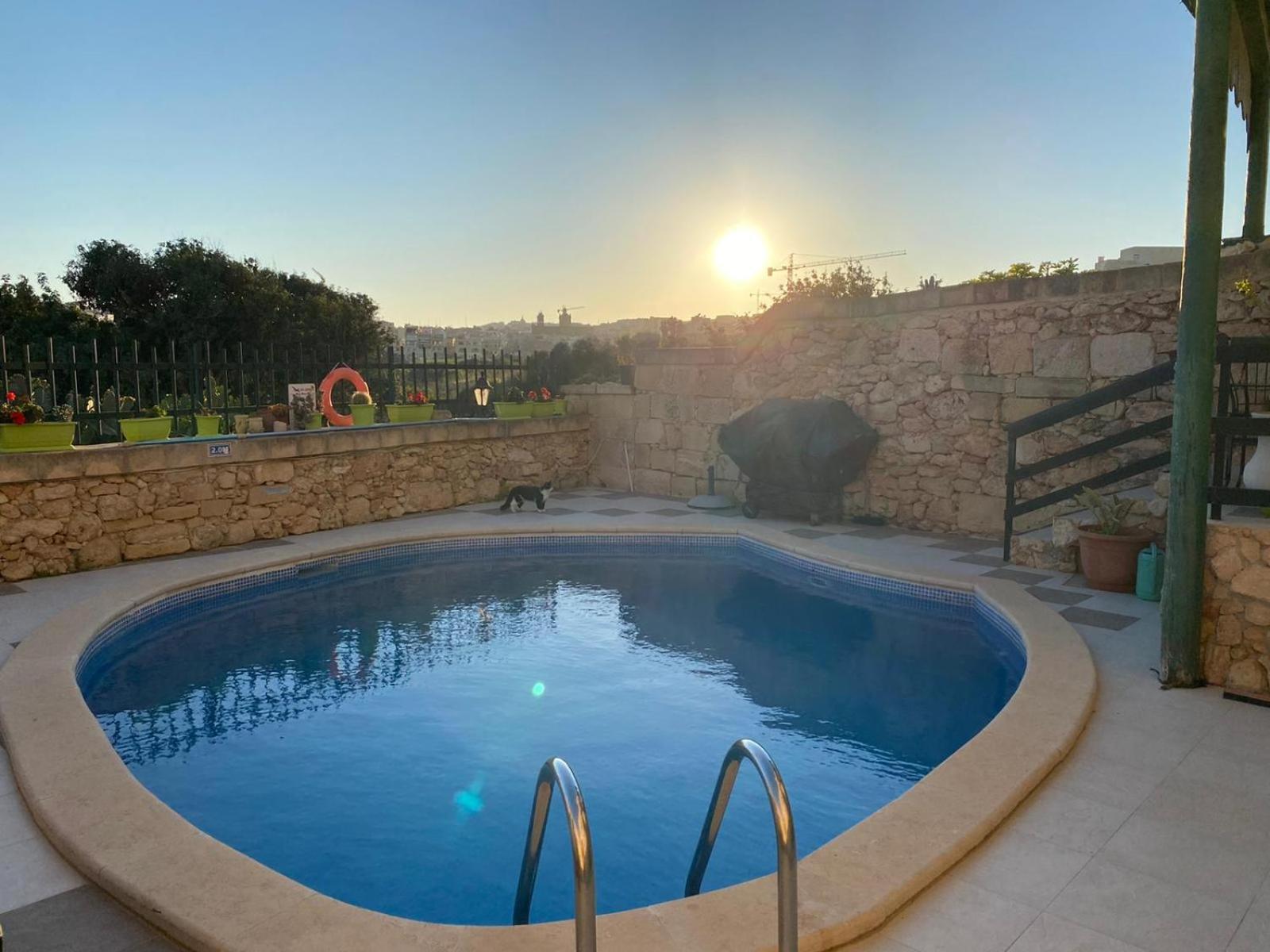 Sunrise View Villa 加拉 外观 照片